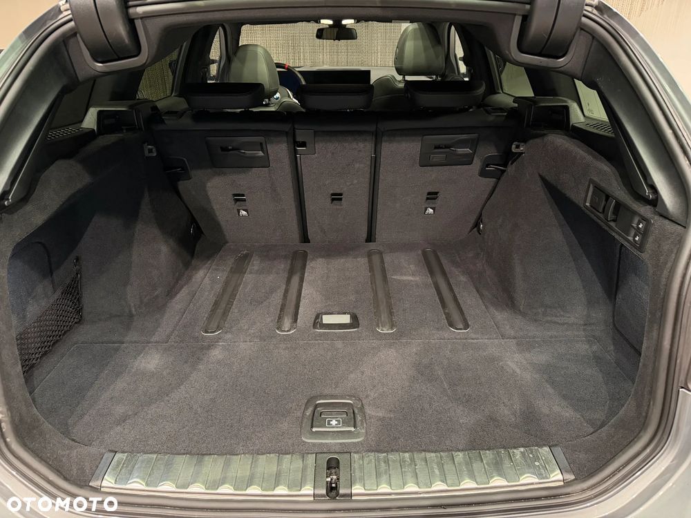 BMW Seria 3 M340i xDrive mHEV sport - 9