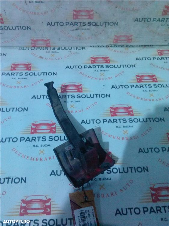 tragaci capota renault scenic 1.9 dci an fabr. 2007 - 1