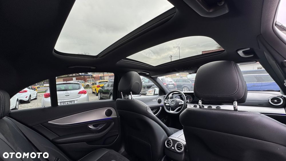 Mercedes-Benz Klasa E 220 d 9G-TRONIC - 14