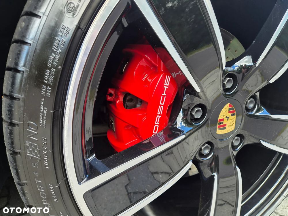 Porsche 718 Cayman GPF S PDK - 13