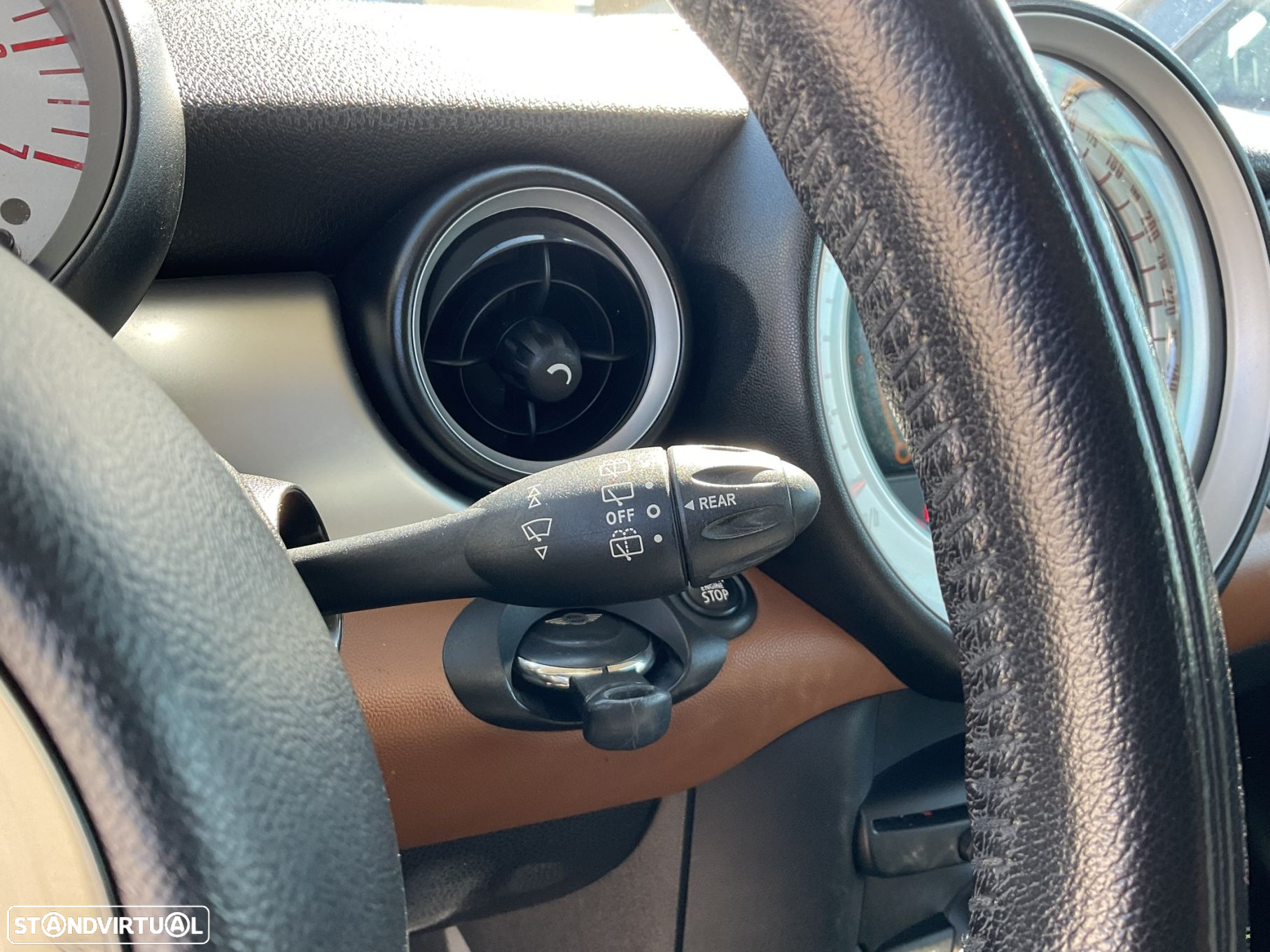 MINI 3 Portas Cooper D - 35