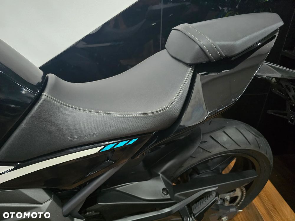 CFMoto NK - 11