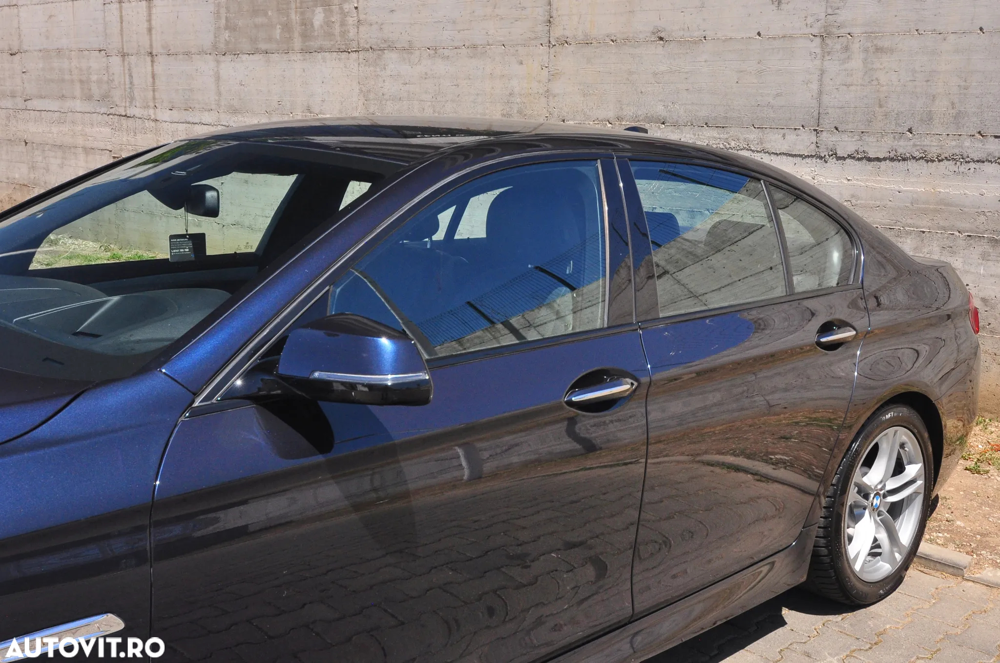 BMW Seria 5 520d xDrive AT - 12