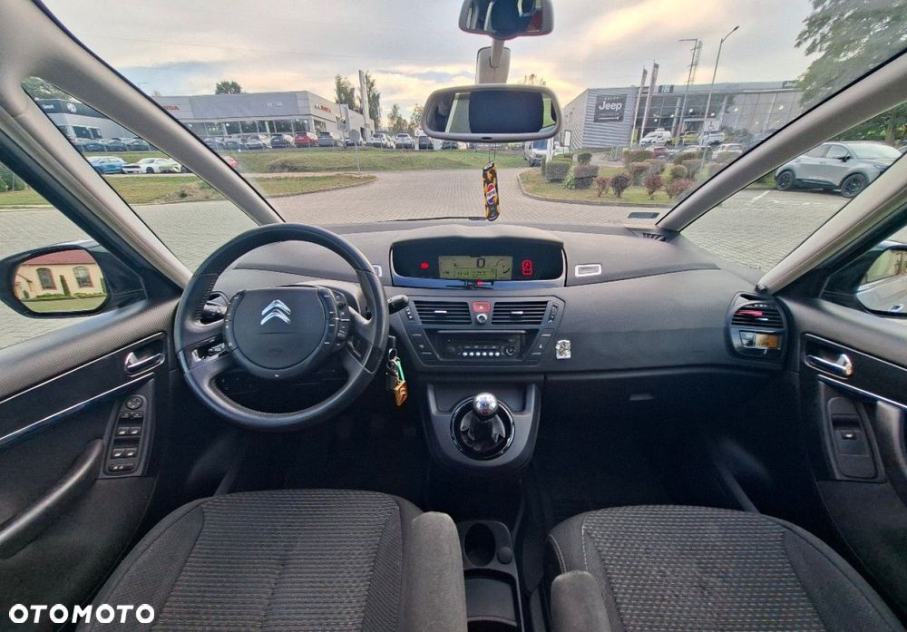 Citroën C4 Grand Picasso - 24