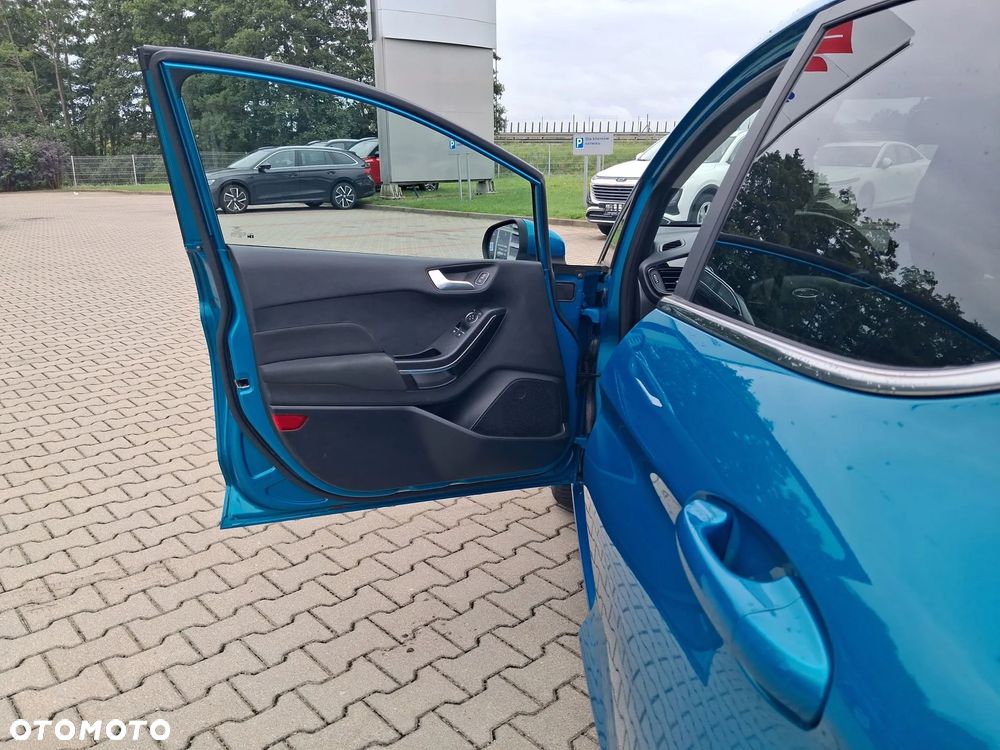 Ford Fiesta 1.0 EcoBoost Titanium X - 23
