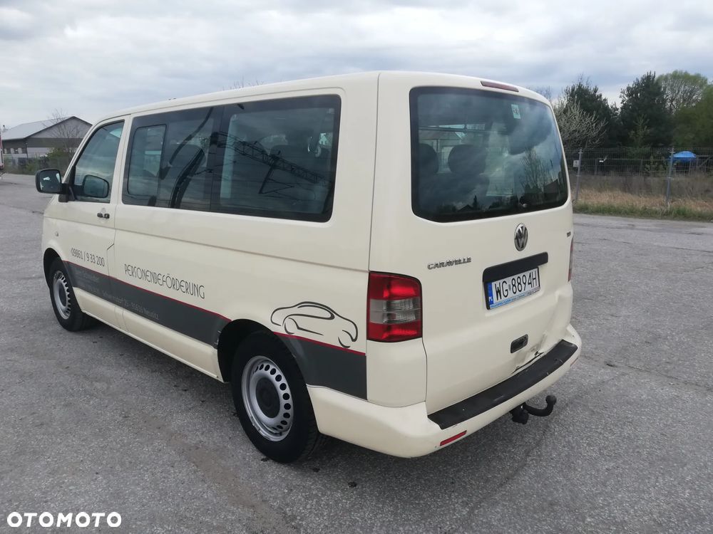 Volkswagen Caravelle - 3