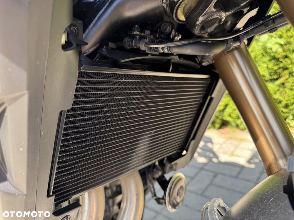 Honda CB - 11