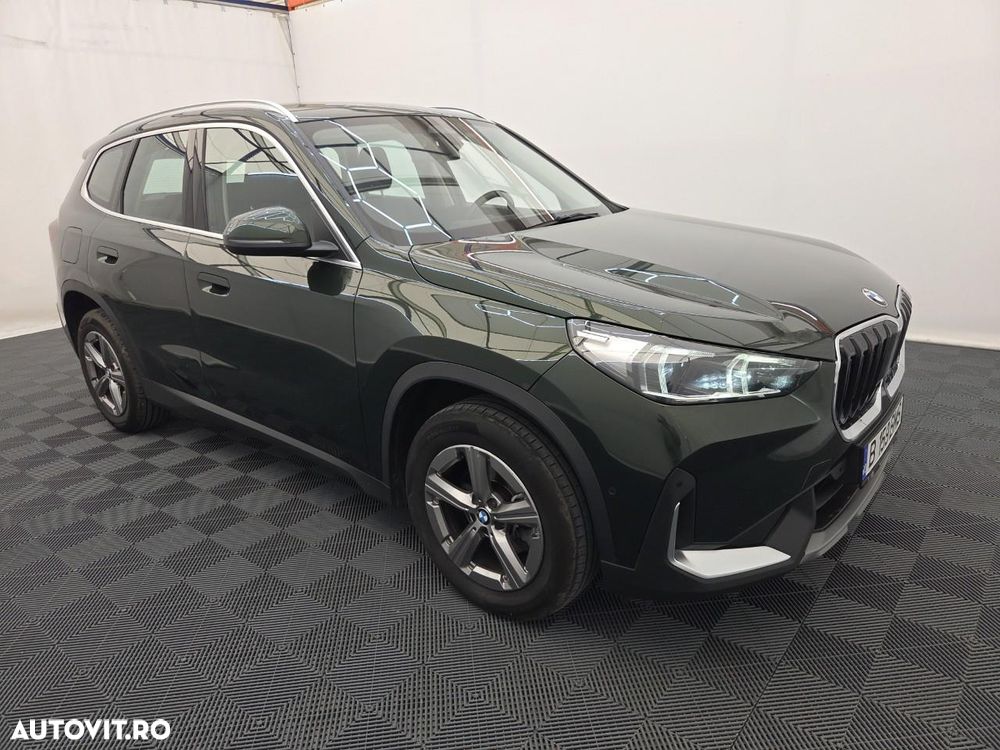 BMW X1 sDrive18i AT - 1