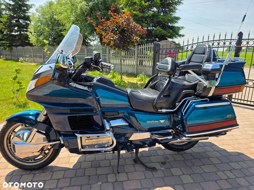 Honda GL - 28
