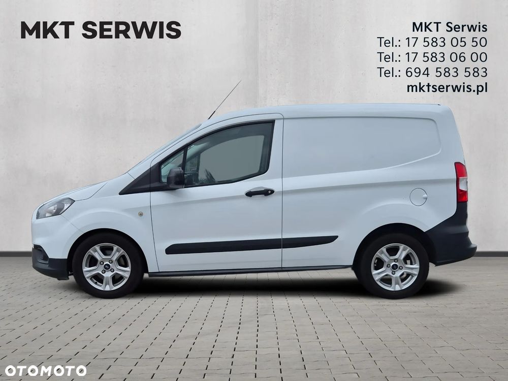 Ford Transit Courier - 2
