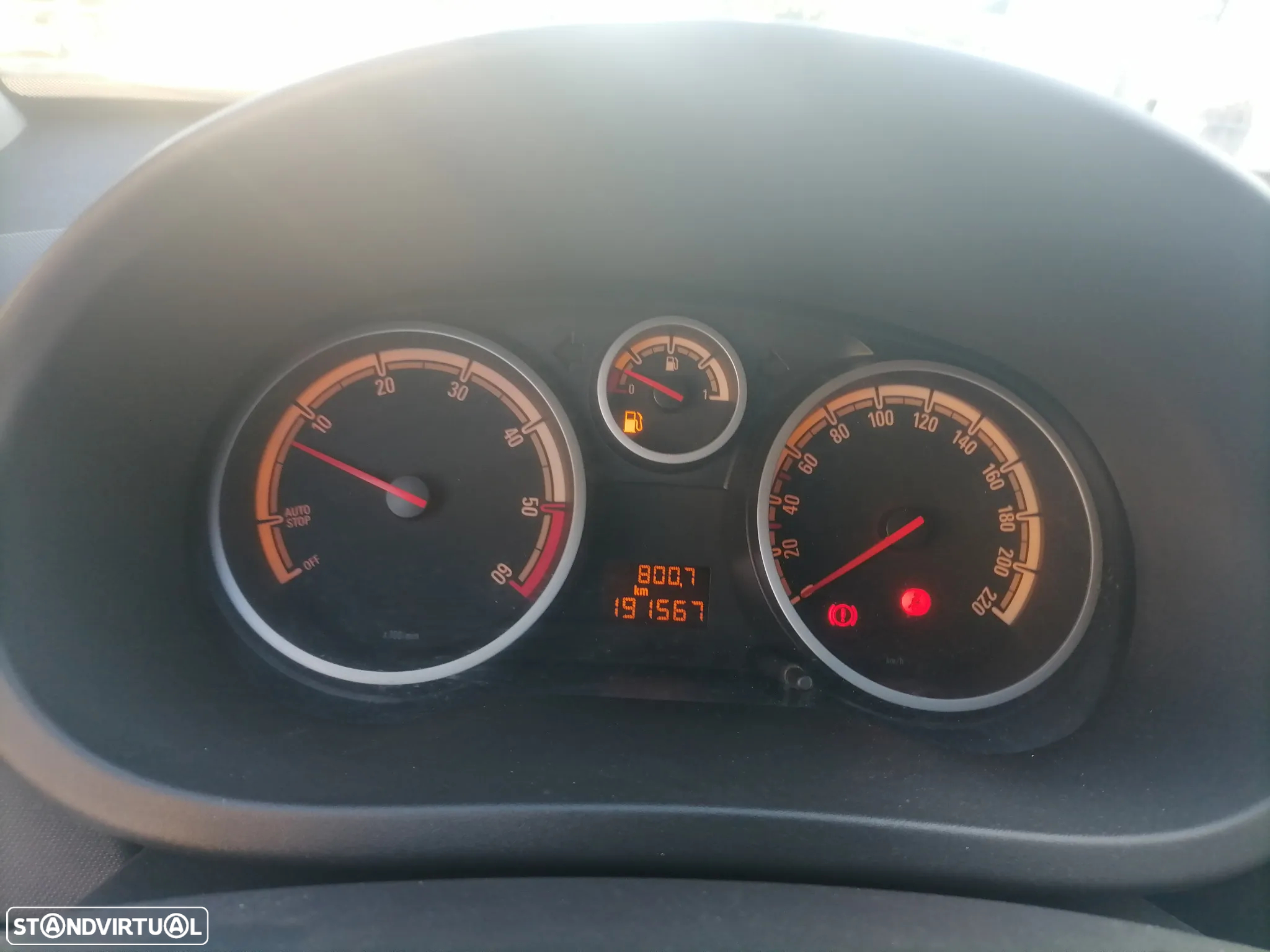 Opel Corsa 1.3 CDTi Enjoy EcoFLEX - 11