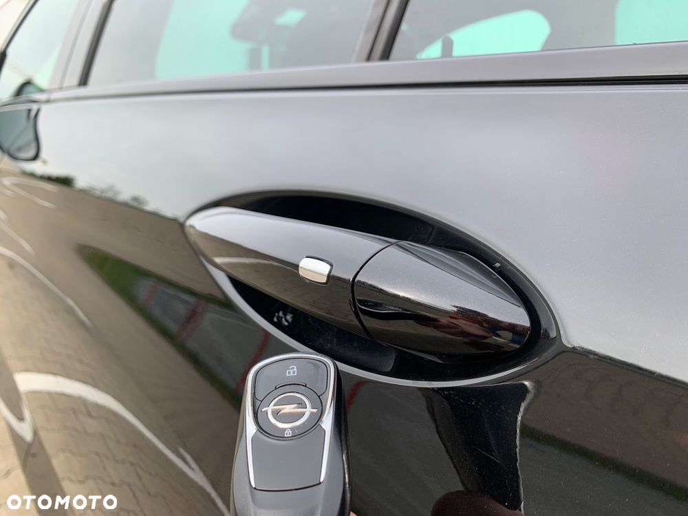 Opel Insignia 1.5 T GPF Elite S&S - 12