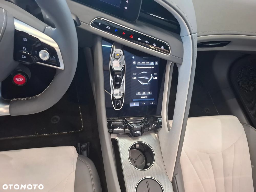 MG Cyberster 77kWh AWD Czarny Dach - 9