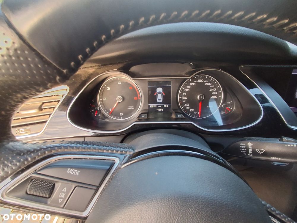 Audi A4 Limousine 2.0 TDI DPF clean diesel quattro S line Sportpaket - 16