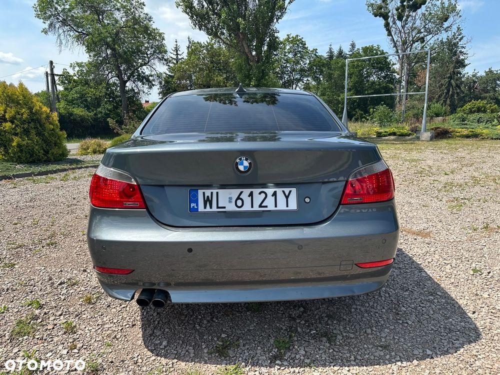 BMW Seria 5 525xi - 6