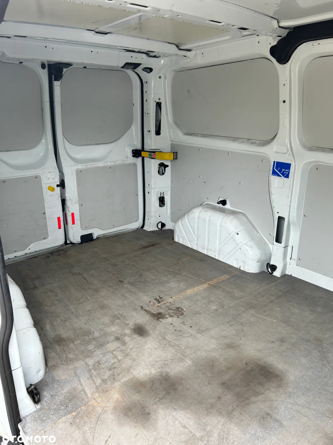 Ford Transit Custom - 10