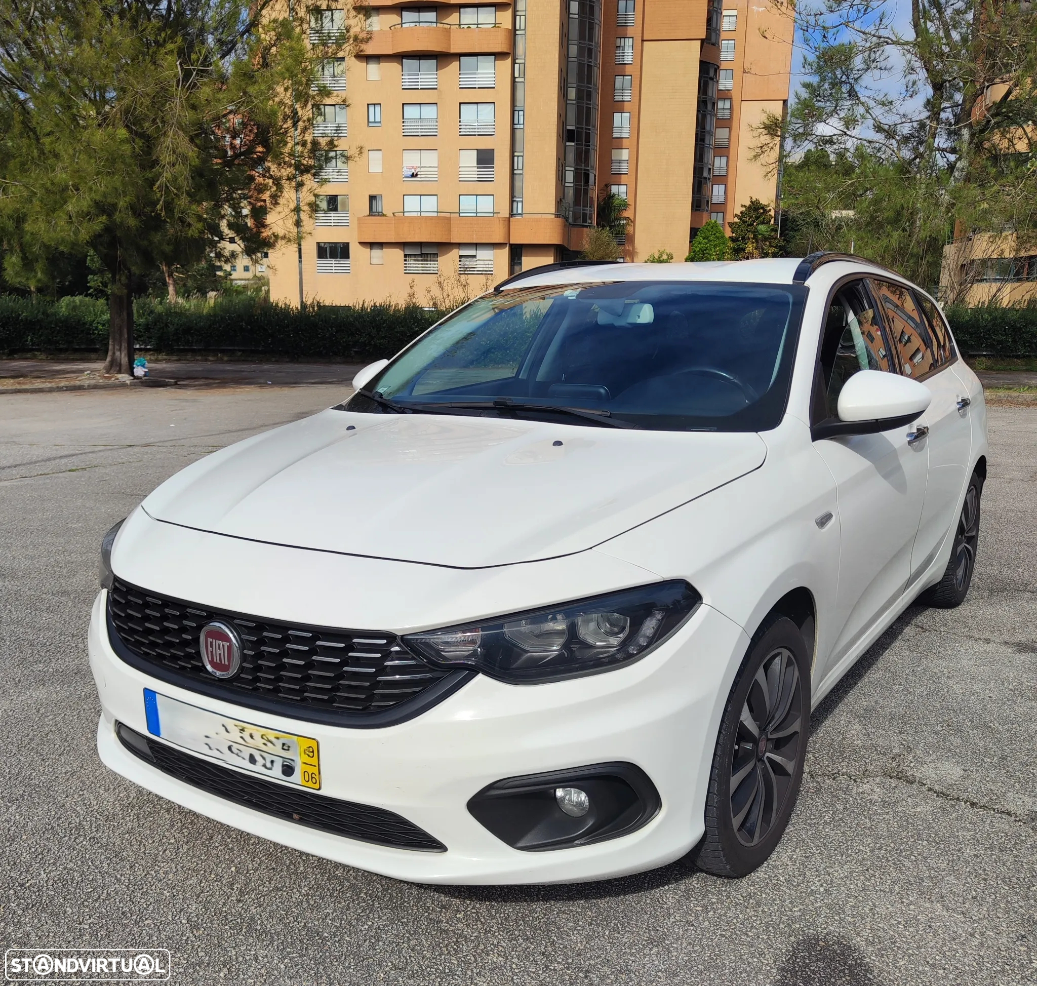 Fiat Tipo Station Wagon 1.6 M-Jet Lounge J17 DCT - 4