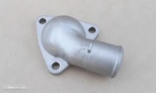 Tampa do termostato Toyota Hilux Ln85 Ln90 Ln105 Ln145 Ln165 2L2 16331-54090 - 1