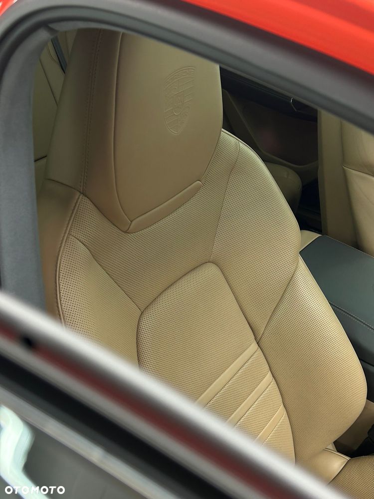 Porsche Cayenne - 13