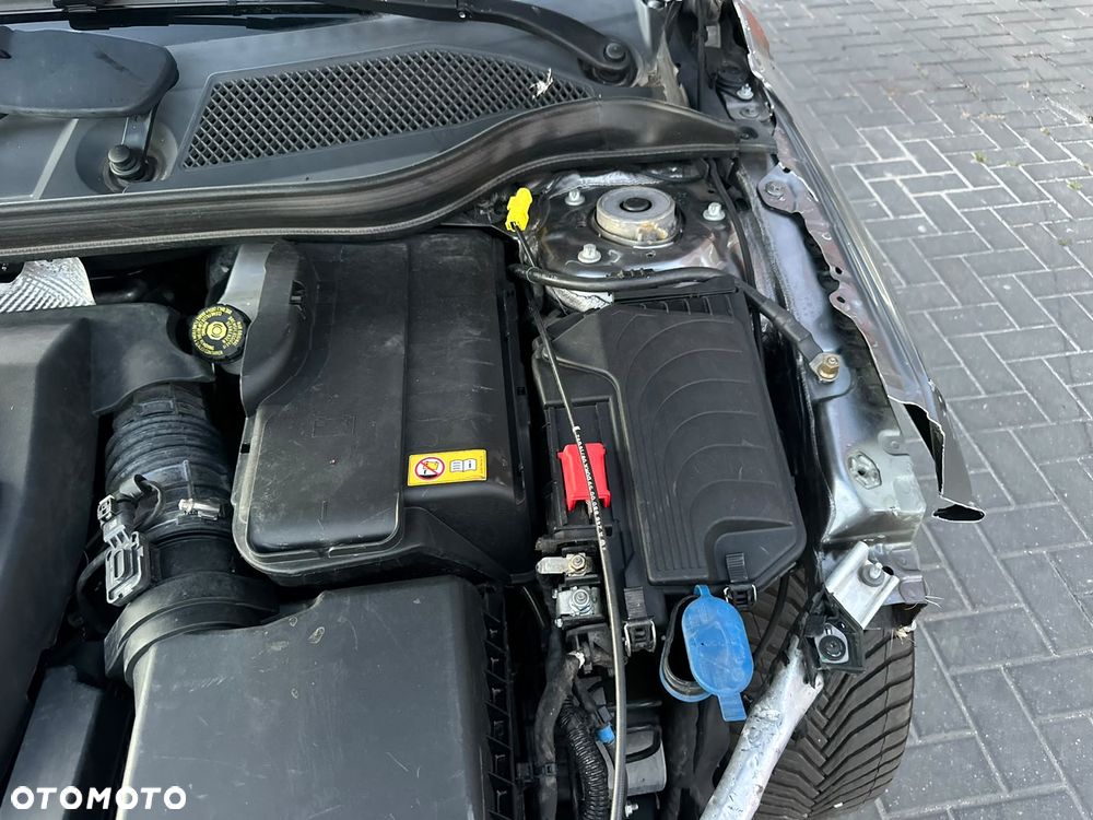 Mercedes-Benz CLA 180 d - 27