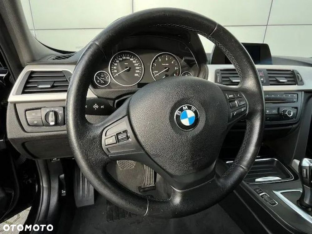BMW Seria 3 - 19