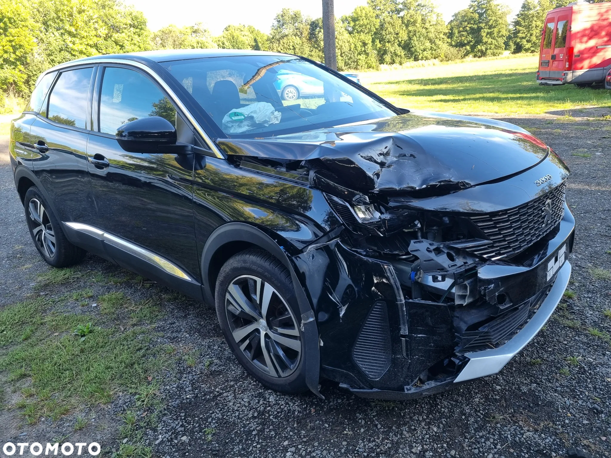 Peugeot 3008 PureTech 130 Stop & Start GPF EAT8 Allure - 2