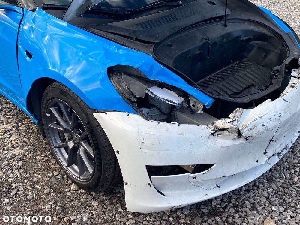 Tesla Model 3 Performance AWD - 6