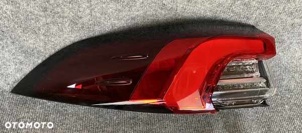 LAMPA TYLNA TYŁ LEWA - TOYOTA COROLLA XII E21 SEDAN LED 19-