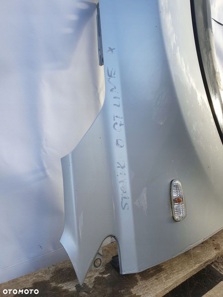 BŁOTNIK PRAWY przód przedni KIA STONIC srebrny KPL - 2