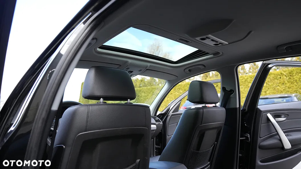 BMW Seria 1 120d DPF Edition Lifestyle - 26