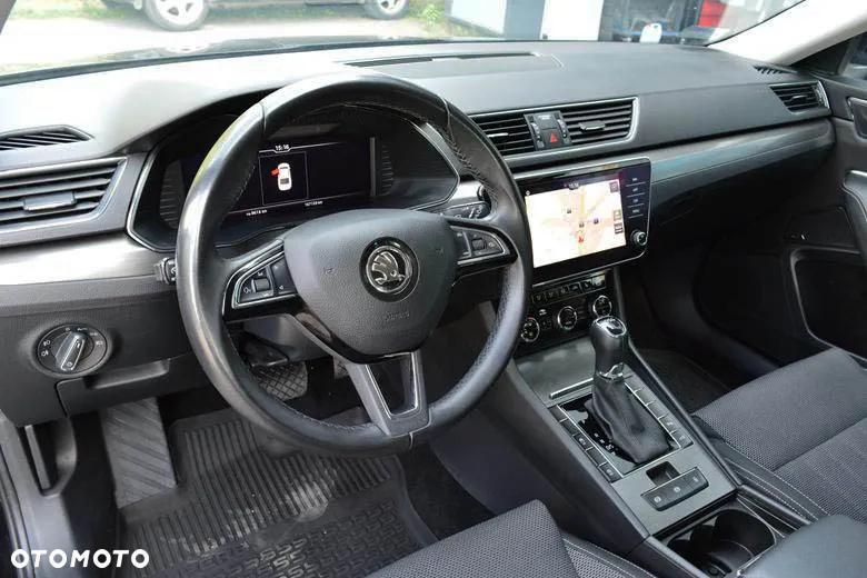 Skoda Superb 2.0 TDI SCR Style DSG - 12