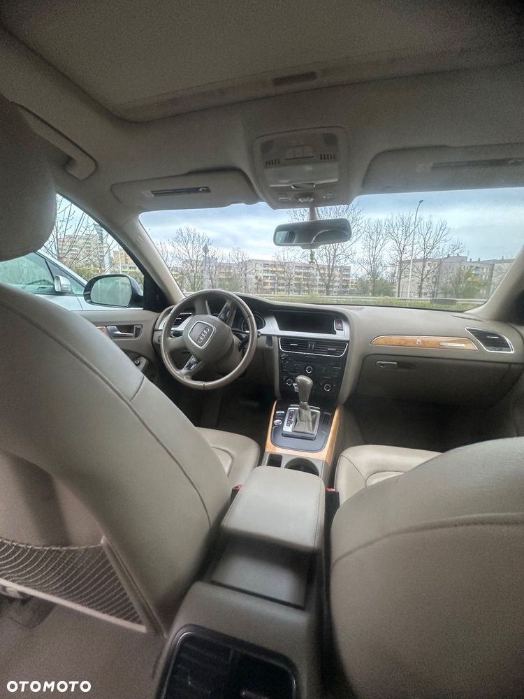 Audi A4 - 8