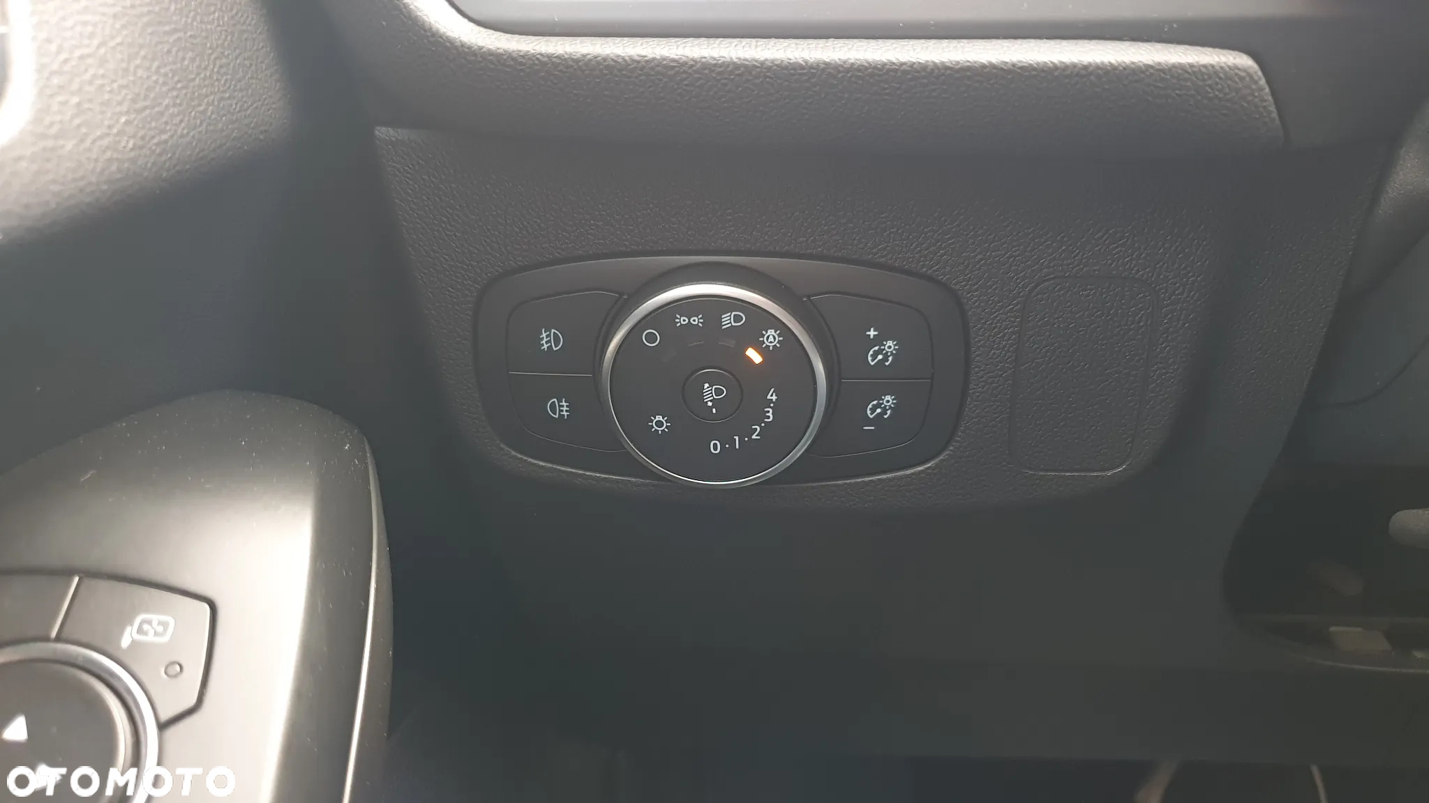 Ford Focus 2.0 EcoBlue Active - 34