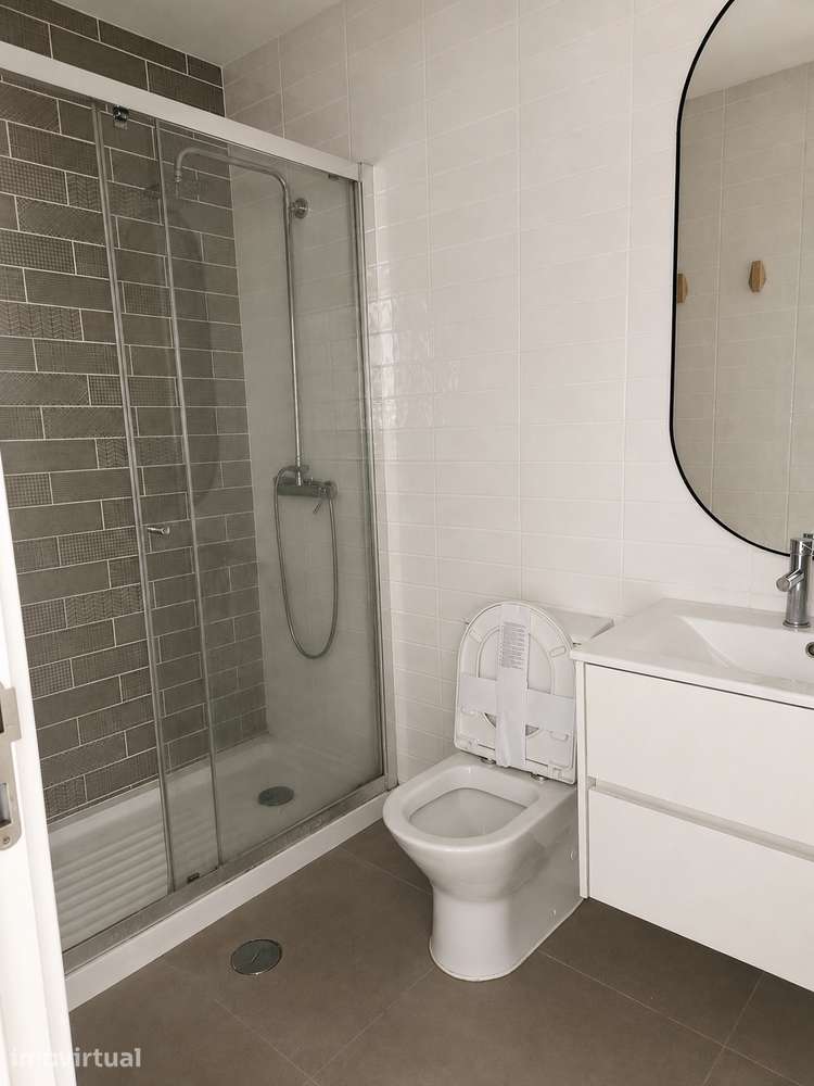 Apartamento T2 com cozinha equipada no Barreiro- apenas pelo WhatsApp - Grande imagem: 4/12