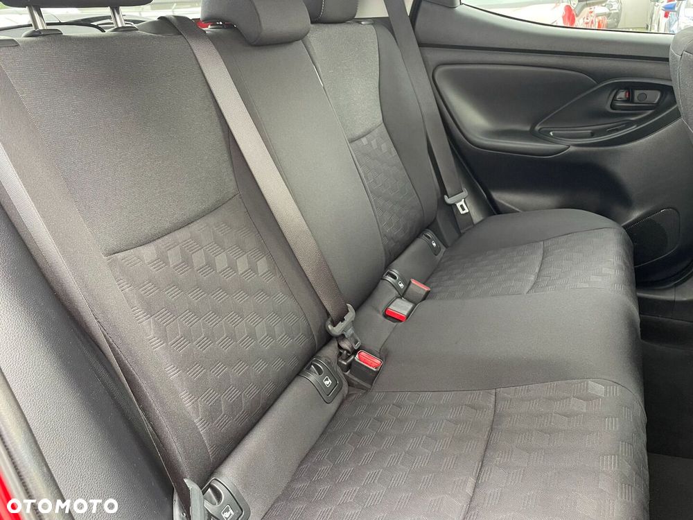 Toyota Yaris Hybrid 1.5 Style - 12