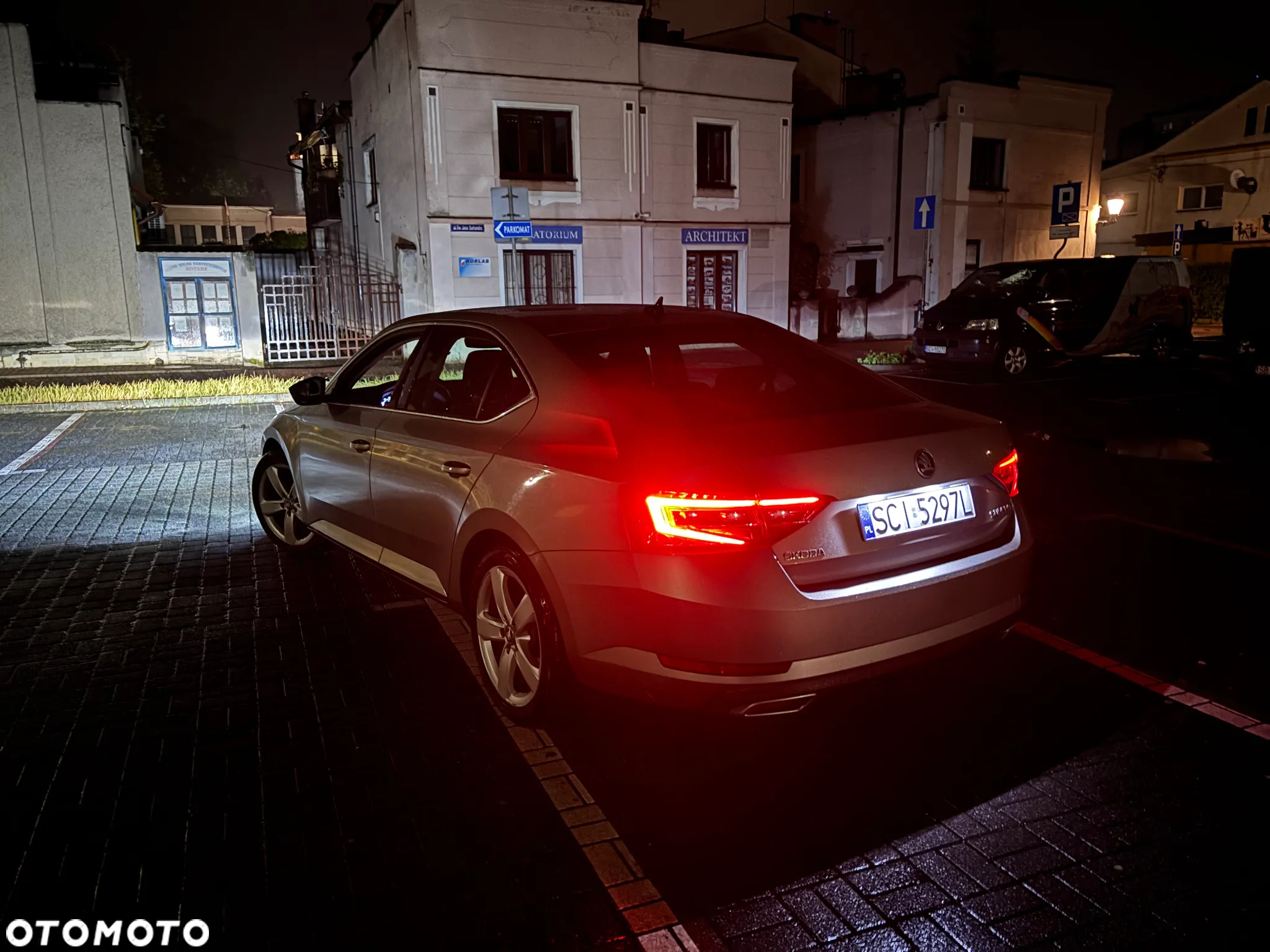 Skoda Superb 1.8 TSI Ambition DSG - 2