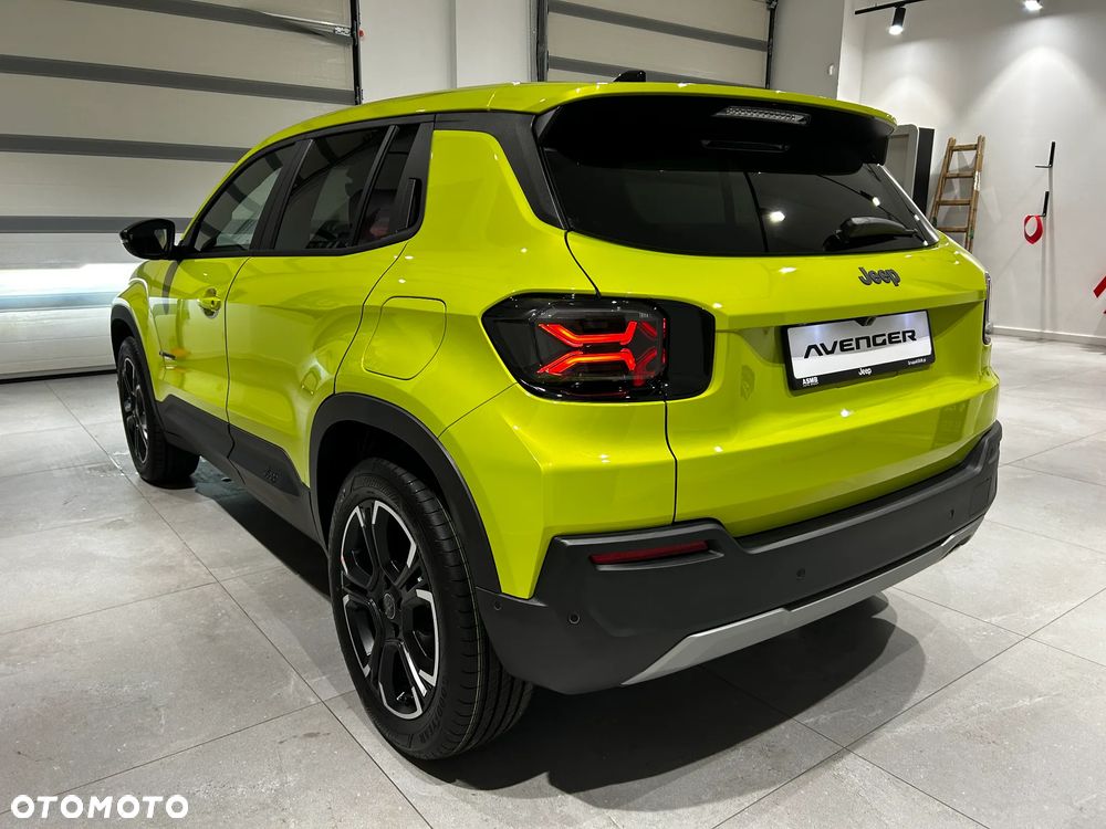 Jeep Avenger 1.2 T3 mHEV Summit FWD eDCT6 - 7