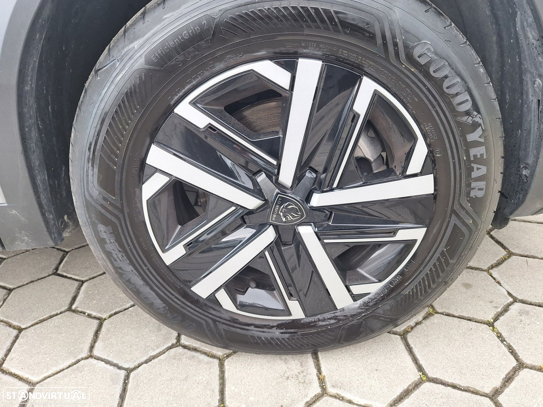 Peugeot e-2008 54 kWh SE Style - 12