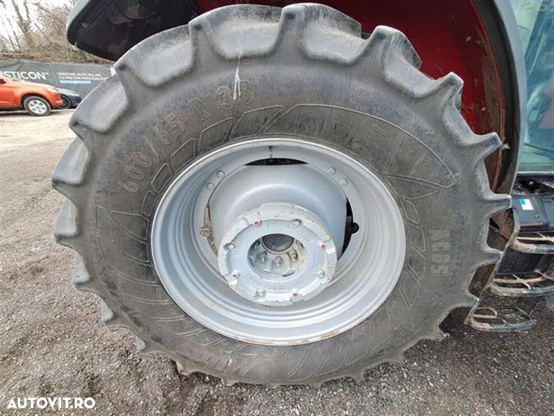 Massey Ferguson MF 5713 - 18