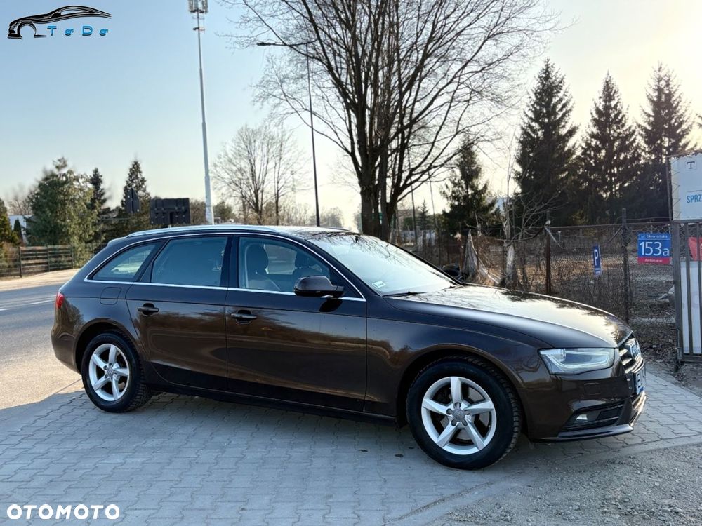 Audi A4 Avant 2.0 TDI Multitronic - 8