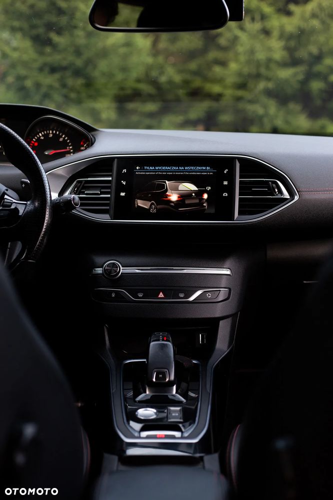 Peugeot 308 BlueHDi 130 EAT8 Stop & Start GT - 33
