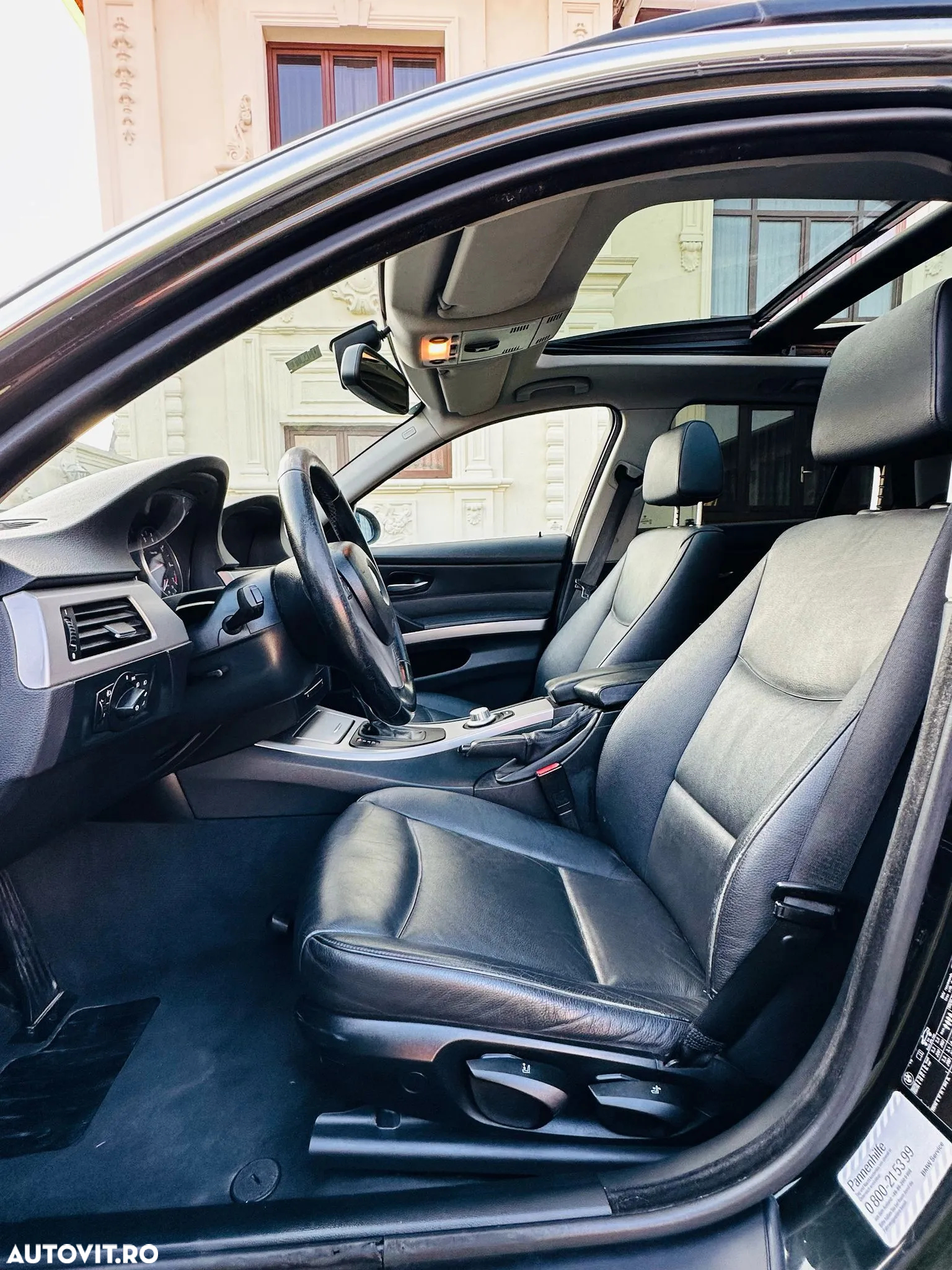 BMW Seria 3 320i Aut. - 5