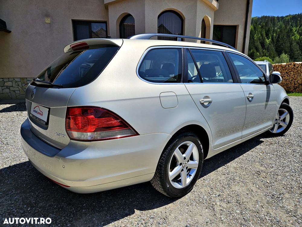 Volkswagen Golf 2.0 TDI DPF Highline - 4