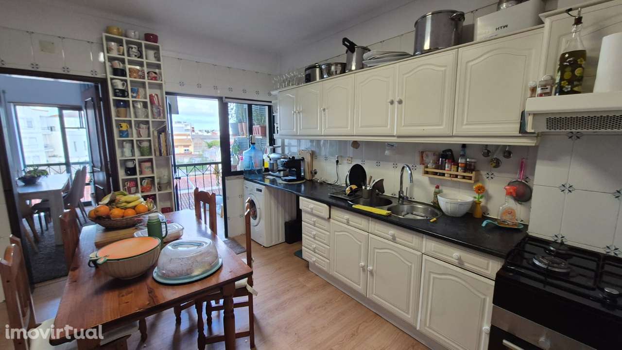 Apartamento T2 no centro do Montijo - Grande imagem: 2/17