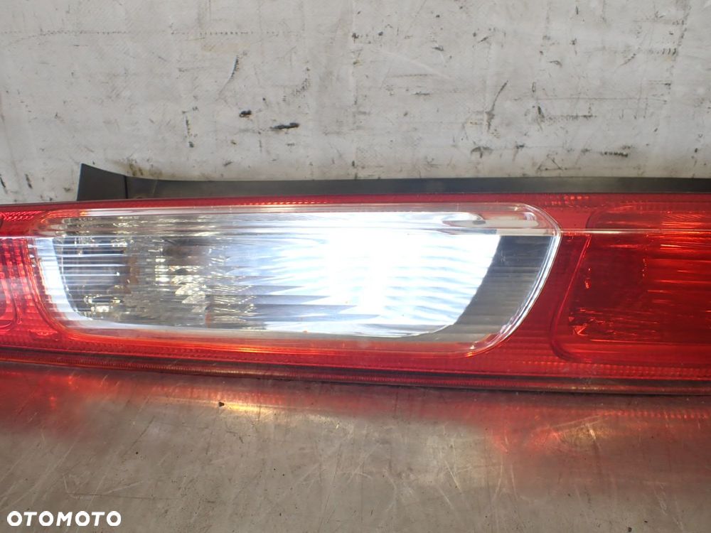 LAMPA LEWA TYLNA FORD FOCUS MK2 LIFT 2.0 4M51-13405-A - 3