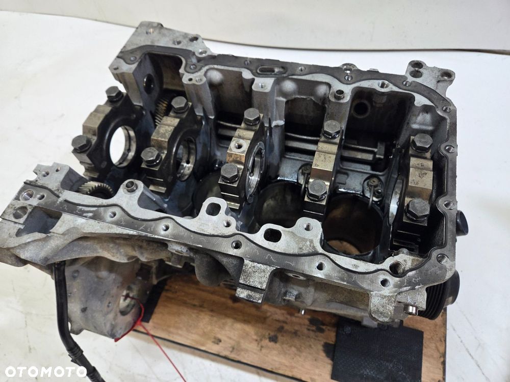 BLOK SILNIKA BMW E90 2.0 D N47D20C 7810596 - 9