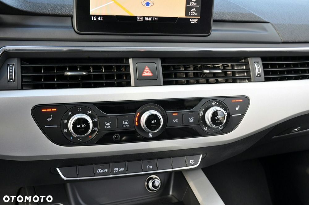Audi A4 Avant - 32