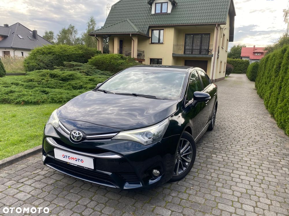 Toyota Avensis 2.0 Prestige MS - 1