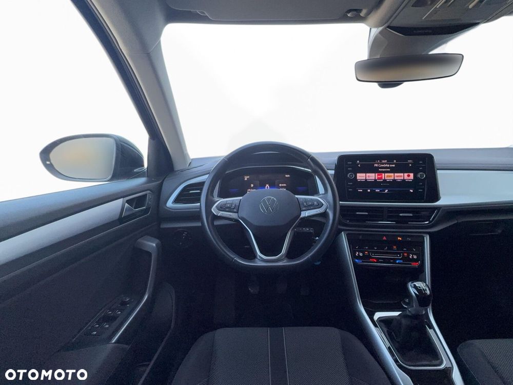 Volkswagen T-Roc - 14