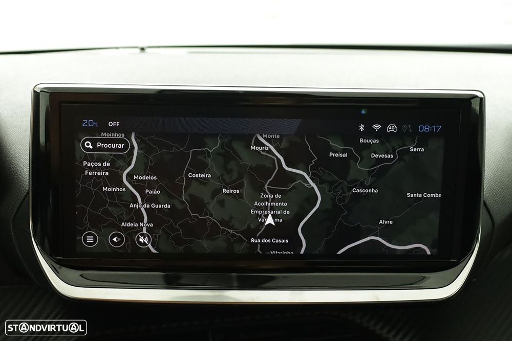 Peugeot 2008 1.2 PureTech Allure EAT8 - 11